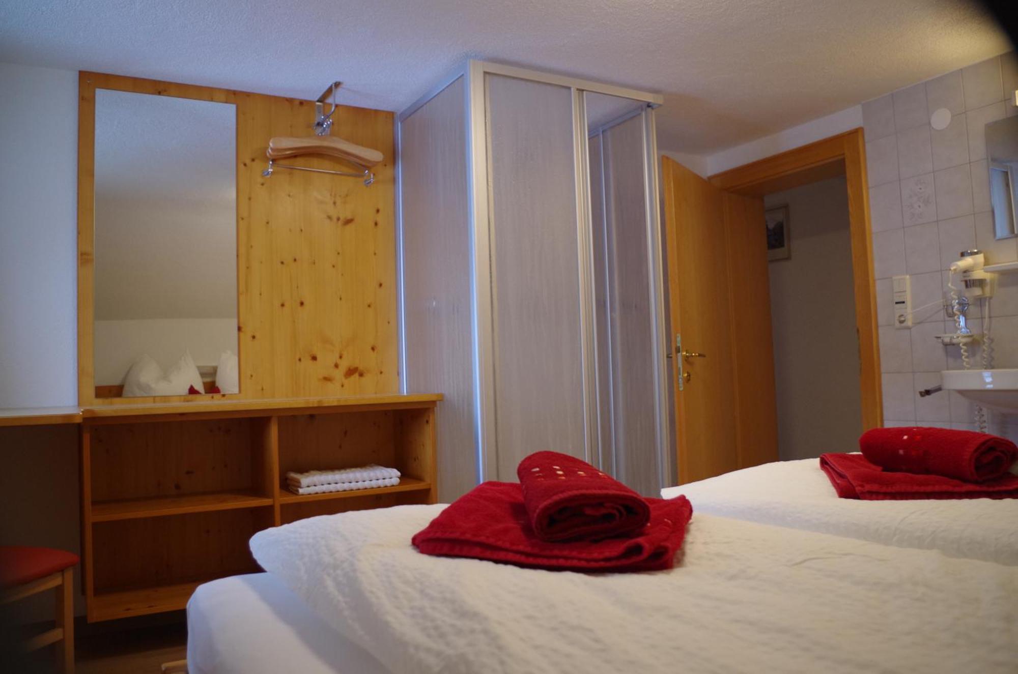 Sonnenkogel Appartement Galtuer Ngoại thất bức ảnh